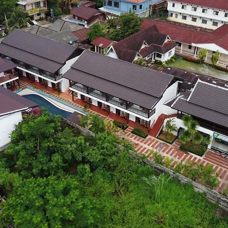 Jasmine Garden Resort Ванг-Виенг Экстерьер фото